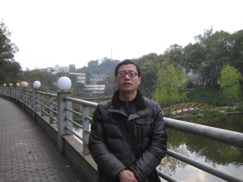 张春泉.png 张春泉.png